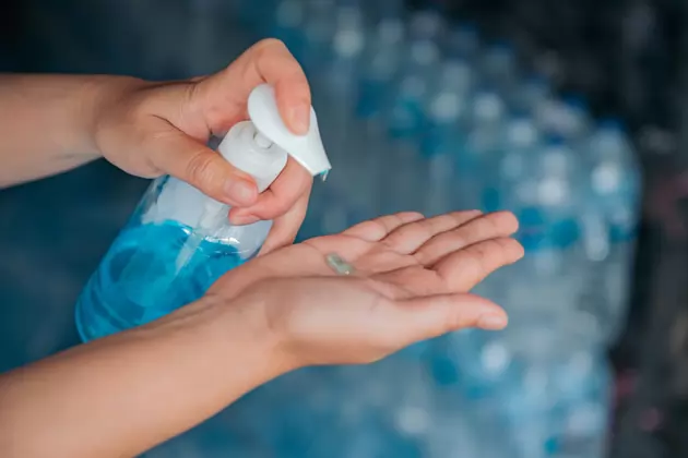 Álcool em gel para como proteger os colaboradores do coronavírus